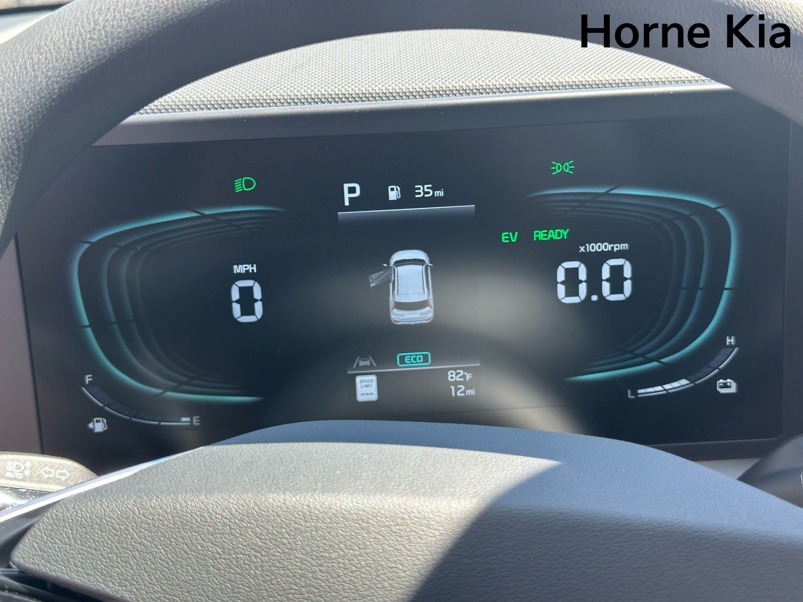 New 2026 Kia Niro LX FWD image 16