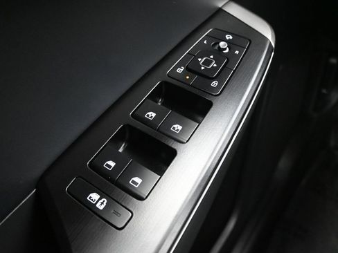 New 2025 Kia EV6 Wind AWD/4WD image 23