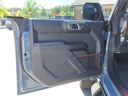 Used 2023 Ford Bronco Raptor w/ Interior Carbon Fiber Pack 6 AWD/4WD image 25