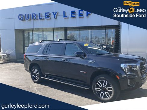 Used 2023 GMC Yukon XL AT4 w/ AT4 Premium Plus Package AWD/4WD image 1