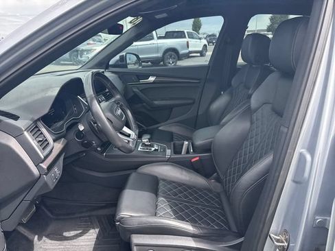 Used 2018 Audi SQ5 Premium Plus w/ Navigation Package AWD/4WD image 9