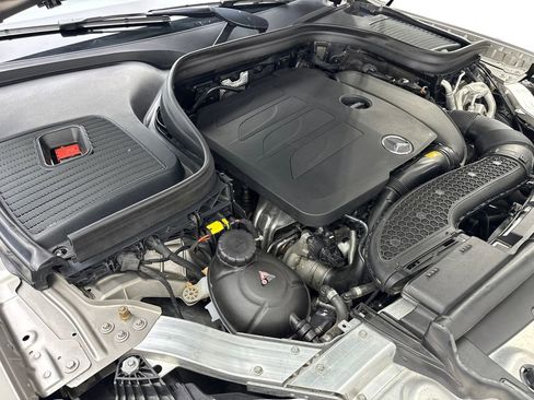 Used 2022 Mercedes-Benz GLC 300 4MATIC image 72