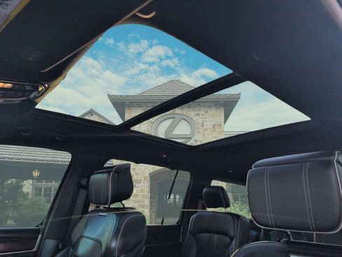 Used 2022 Jeep Grand Wagoneer Series II w/ Convenience Group III image 20