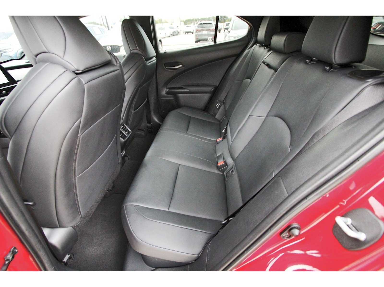 Used 2024 Lexus UX 250h F Sport FWD image 11