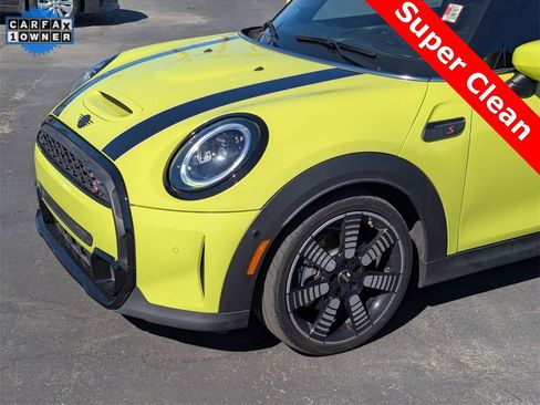 Used 2022 MINI Cooper S w/ Driver Assistance Package image 8