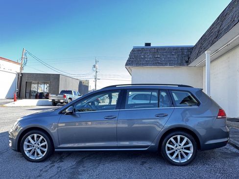 Used 2015 Volkswagen Golf SE image 5