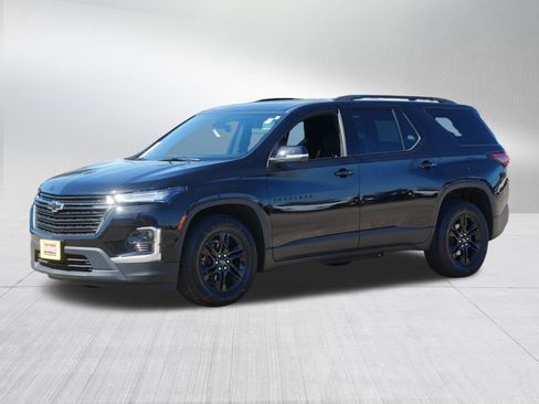 Used 2023 Chevrolet Traverse LT w/ Midnight/Sport Edition AWD/4WD image 3