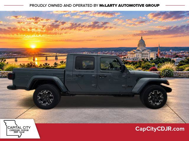 New 2026 Jeep Gladiator Sport AWD/4WD image 2