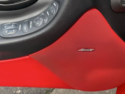 Used 2000 Chevrolet Corvette Convertible w/ Performance Handling Pkg RWD image 15