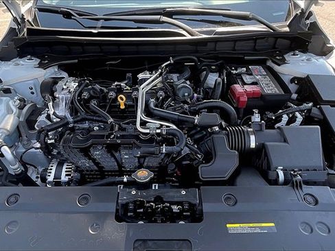 New 2025 Nissan Altima 2.5 SR w/ SR Premium Package image 11