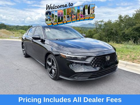 Used 2024 Honda Accord Sport image 1