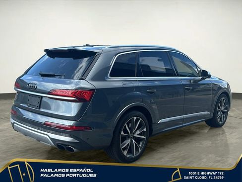 Used 2022 Audi SQ7 Prestige AWD/4WD image 6
