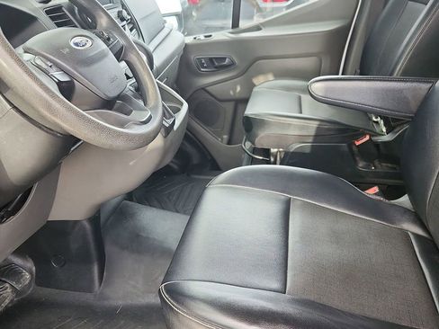 Used 2020 Ford Transit 250 Medium Roof w/ Load Area Protection Package image 9