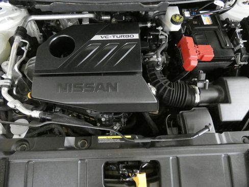 Used 2023 Nissan Rogue SV AWD/4WD image 24