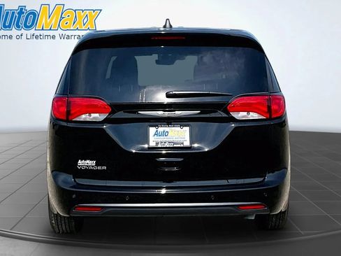 New 2026 Chrysler Voyager LX FWD image 4