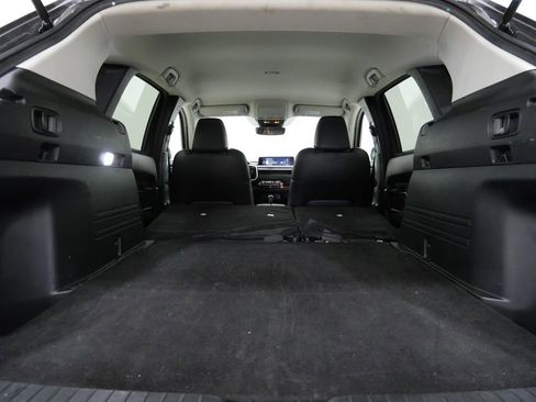 Used 2025 MAZDA CX-50 AWD 2.5 S w/ Select Package image 27