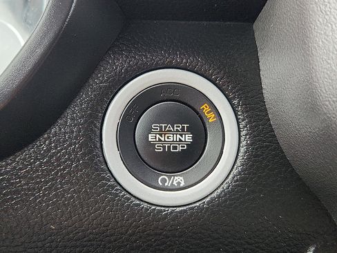 Used 2023 RAM 1500 Big Horn AWD/4WD image 16