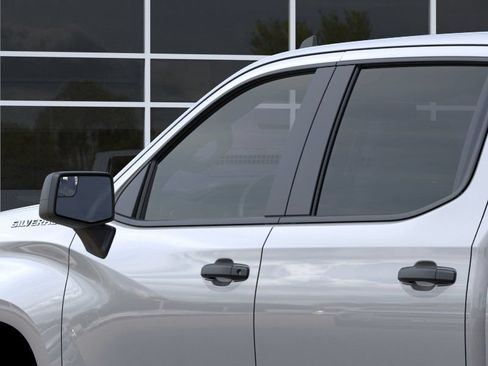 New 2026 Chevrolet Silverado 1500 Custom RWD image 12