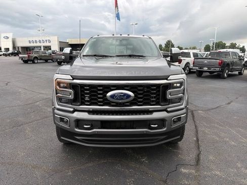 Used 2024 Ford F450 Platinum w/ FX4 Off-Road Package AWD/4WD image 3