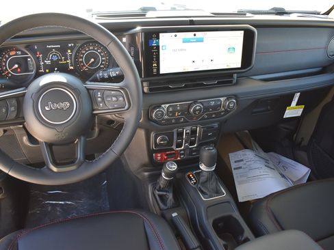 New 2026 Jeep Wrangler Unlimited Rubicon image 18