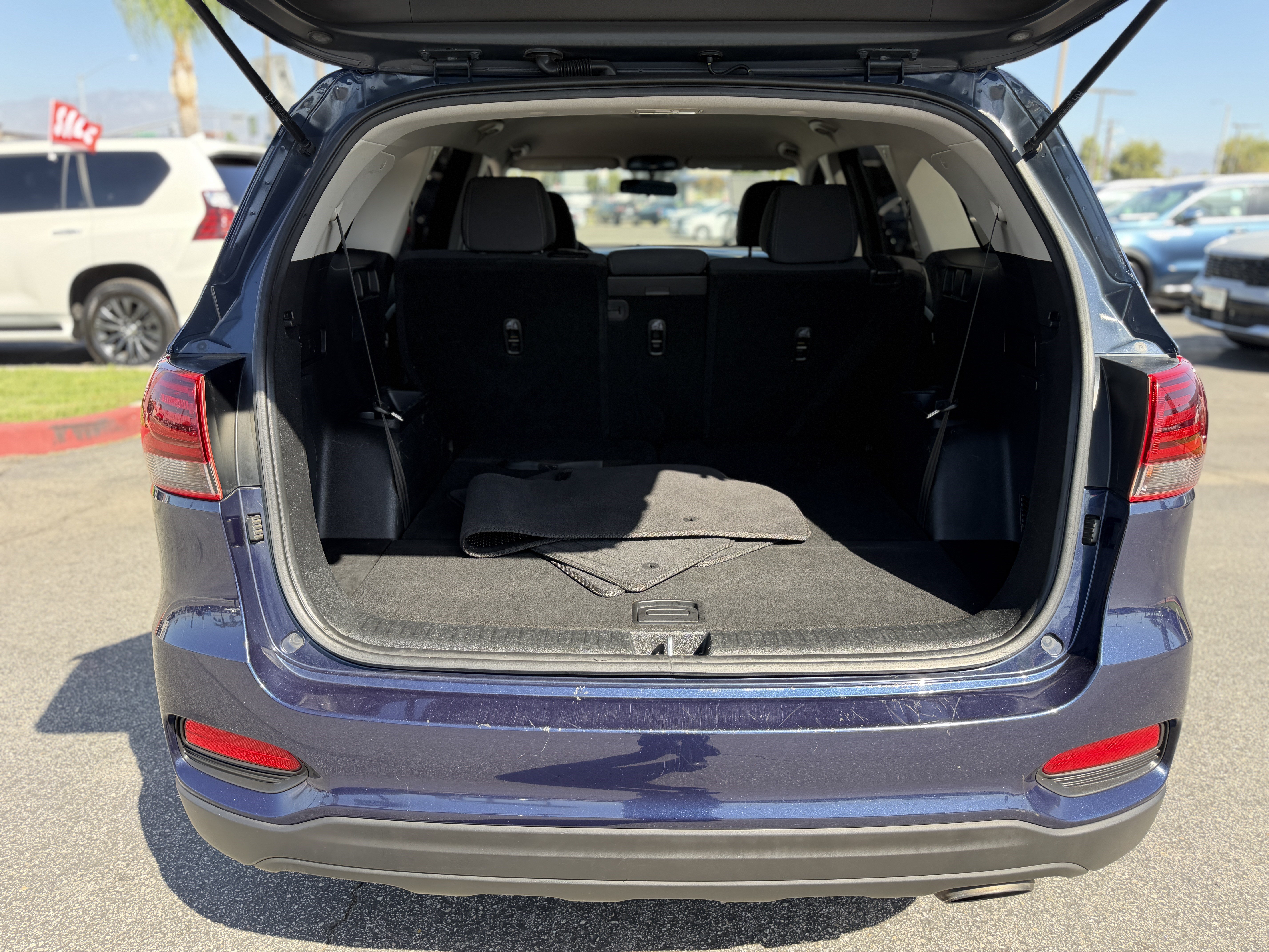 Used 2019 Kia Sorento FWD image 10