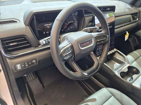 New 2026 GMC Terrain AT4 w/ Convenience Package III AWD/4WD image 3