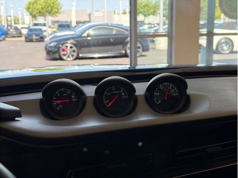 Used 2025 Nissan Z Sport w/ Floor Mat Package RWD image 13