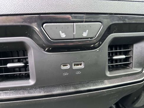 Used 2024 Chevrolet Silverado 1500 ZR2 AWD/4WD image 16
