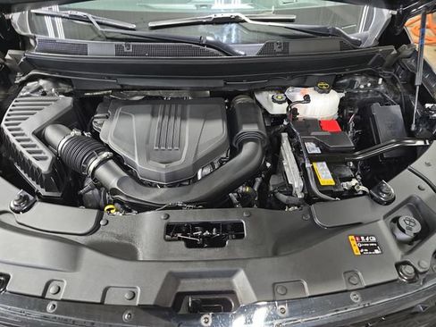 Used 2024 Chevrolet Traverse RS w/ LPO, Floor Liner Package AWD/4WD image 34
