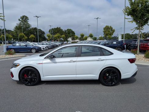 Used 2023 Volkswagen Jetta GLI Autobahn w/ GLI Black Package FWD image 6