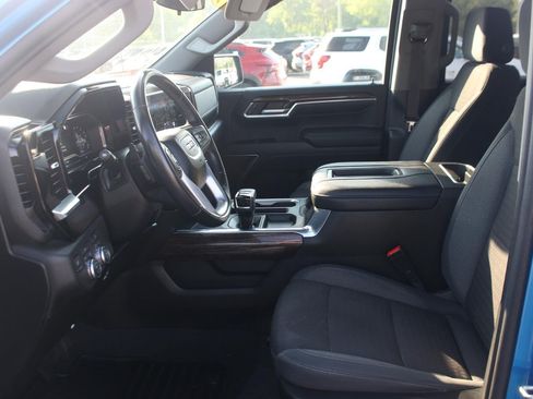 Used 2022 GMC Sierra 1500 Elevation AWD/4WD image 17