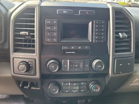 Used 2022 Ford F350 XL w/ Power Equipment Group image 22