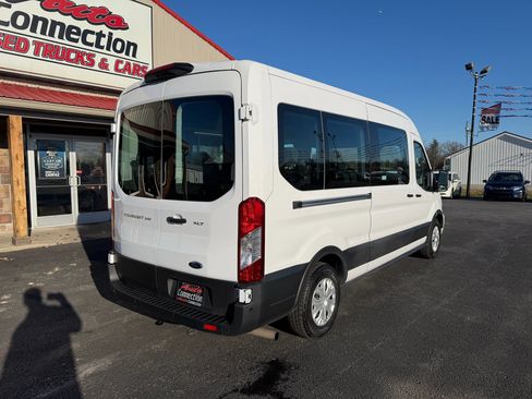 Used 2022 Ford Transit 350 XLT image 4