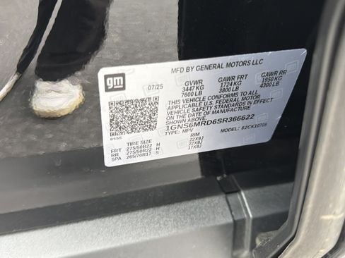 Used 2025 Chevrolet Tahoe LS image 29