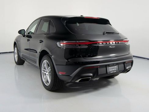 New 2026 Porsche Macan image 8