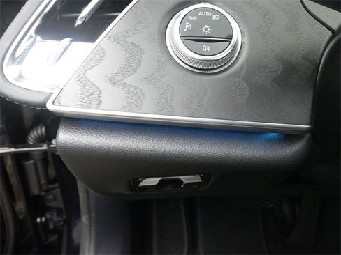 New 2026 Mercedes-Benz E 450 4MATIC Sedan image 16