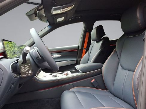New 2026 Genesis GV70 2.5T Sport Prestige AWD/4WD image 15