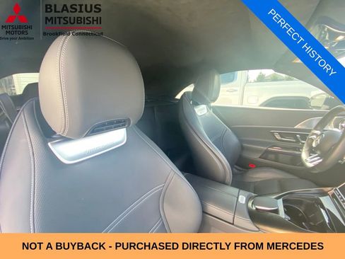 Used 2022 Mercedes-Benz SL 55 AMG 4MATIC w/ Driver Assistance Package image 36