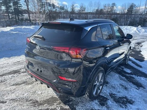 Used 2021 Buick Encore GX Select w/ Experience Buick Package image 5