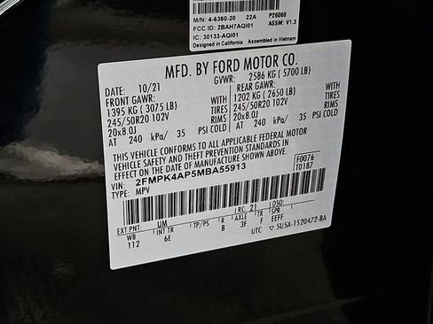 Certified 2021 Ford Edge ST w/ Equipment Group 401A AWD/4WD image 31