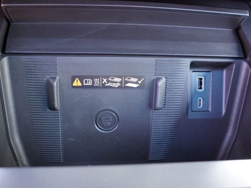 Used 2024 GMC Hummer EV 3X w/ Omega Edition AWD/4WD image 35