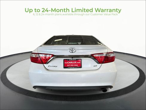 Used 2017 Toyota Camry SE w/ Moonroof Package FWD image 6