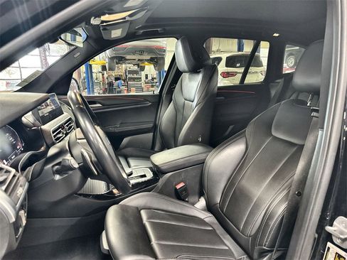 Used 2023 BMW X3 sDrive30i image 12