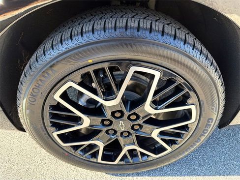 Used 2023 Chevrolet Blazer RS w/ Driver Confidence II Package image 11