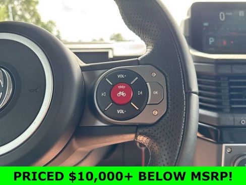 Used 2024 INEOS Grenadier Fieldmaster Edition image 12