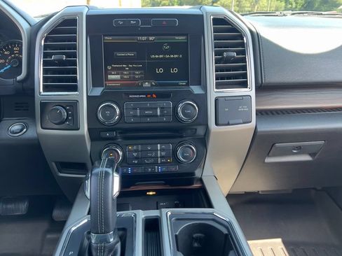 Used 2015 Ford F150 Lariat w/ Equipment Group 501A Mid AWD/4WD image 33