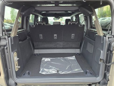 New 2026 Ford Bronco Outer Banks AWD/4WD image 13