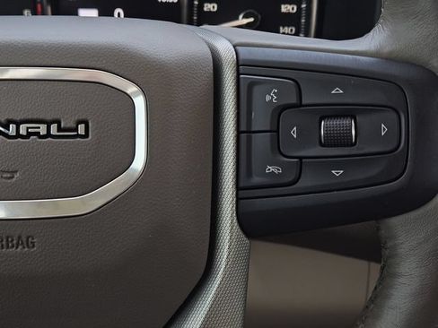 Used 2021 GMC Yukon Denali AWD/4WD image 31