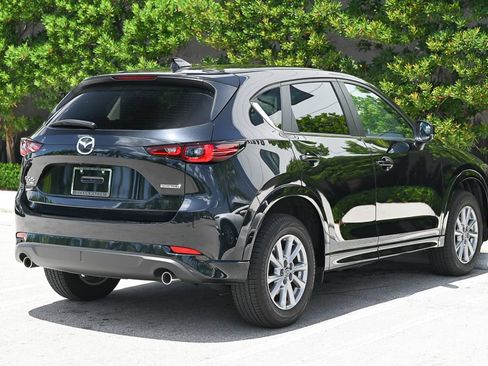 Certified 2025 MAZDA CX-5 AWD 2.5 S w/ Preferred Package image 4