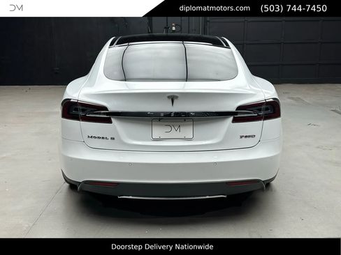 Used 2015 Tesla Model S P85D image 6